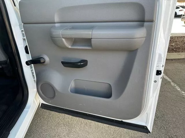 used Other Trucks GMC  for sale, in North Hills, CA Thumbnail 30