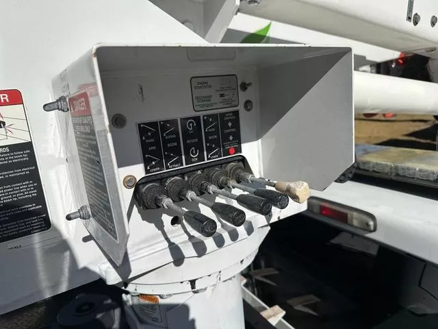 used Other Trucks Ford  for sale, in North Hills, CA Thumbnail 17