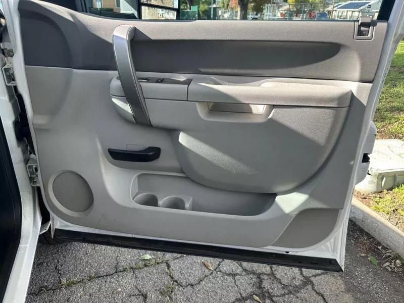 used Other Trucks Chevrolet  for sale, in North Hills, CA Thumbnail 20