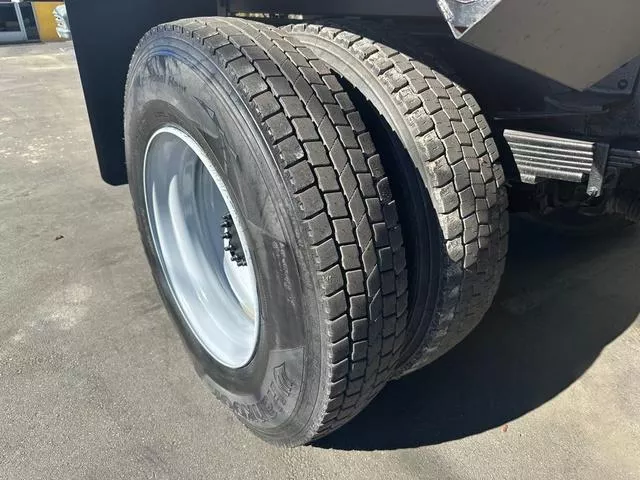 used Other Trucks GMC  for sale, in North Hills, CA Thumbnail 23