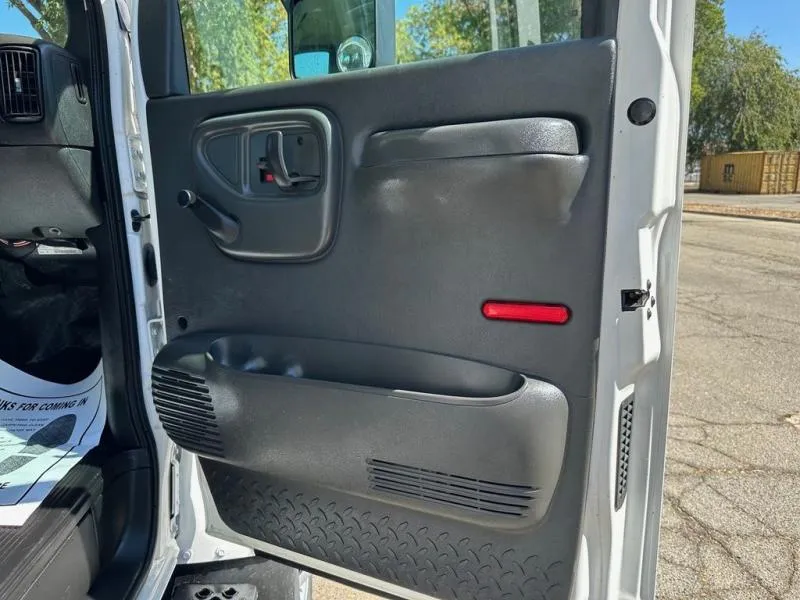 used Other Trucks GMC  for sale, in North Hills, CA Thumbnail 33