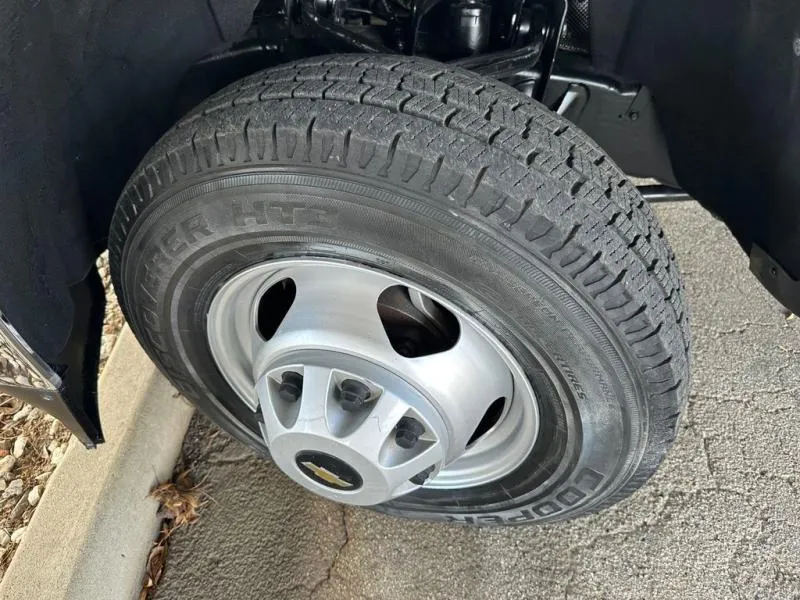 used Other Trucks Chevrolet  for sale, in North Hills, CA Thumbnail 34