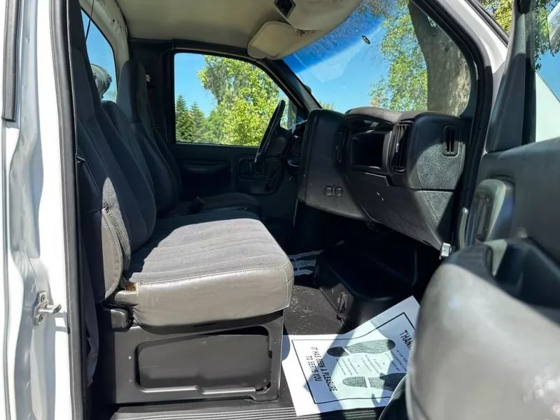 used Other Trucks GMC  for sale, in North Hills, CA Thumbnail 34