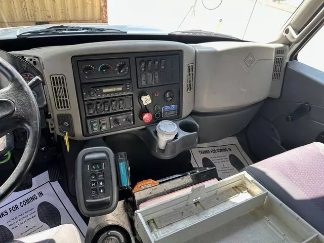 used Other Trucks International  for sale, in North Hills, CA Thumbnail 31