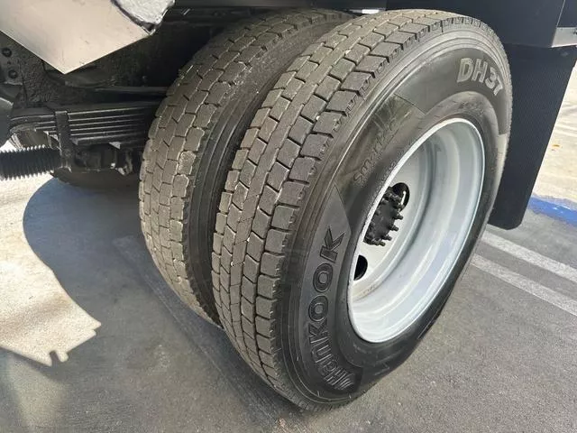 used Other Trucks GMC  for sale, in North Hills, CA Thumbnail 24