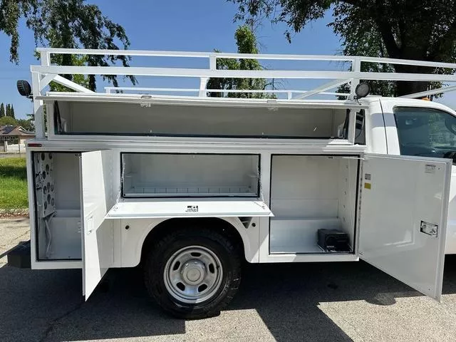 used Other Trucks Ford  for sale, in North Hills, CA Thumbnail 11