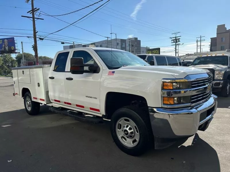 used Other Trucks Chevrolet  for sale, in North Hills, CA Thumbnail 3
