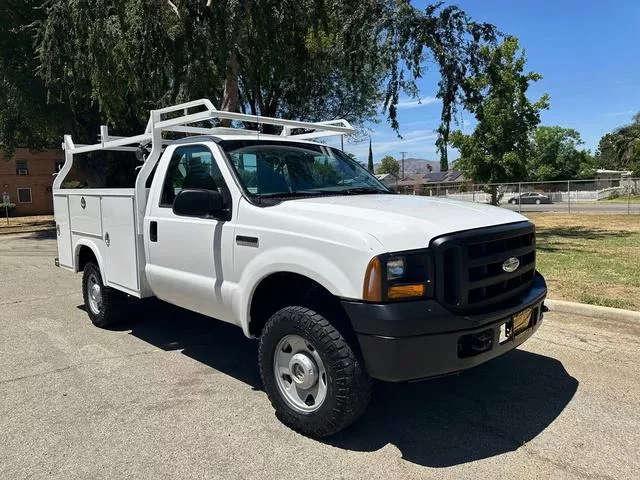 2006 Ford F-350 S.D. 