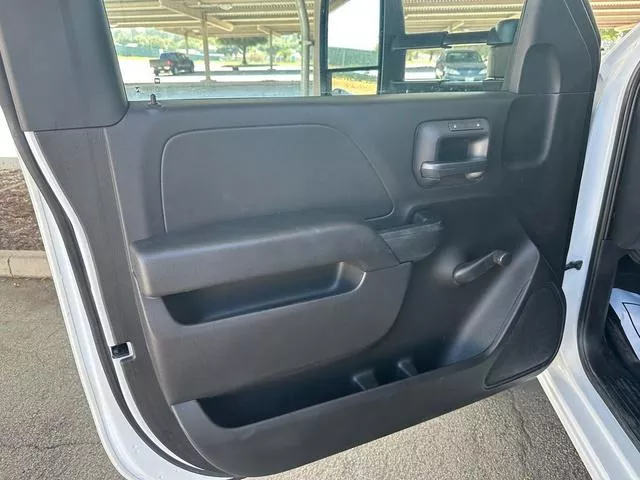 used Other Trucks Chevrolet  for sale, in North Hills, CA Thumbnail 23