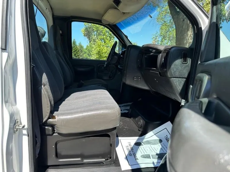 used Other Trucks GMC  for sale, in North Hills, CA Thumbnail 34