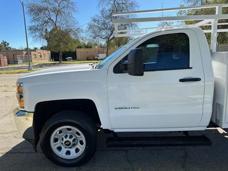 used Other Trucks Chevrolet  for sale, in North Hills, CA Thumbnail 17