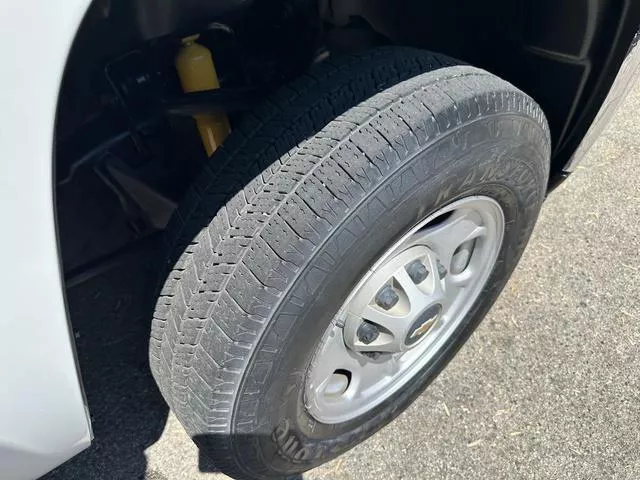 used Flatbed Semi Trailers Chevrolet  for sale, in North Hills, CA Thumbnail 26