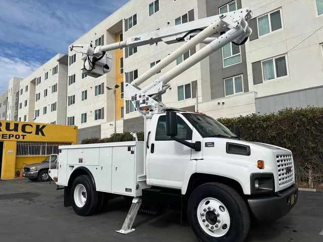 2004 GMC Topkick C-7500 