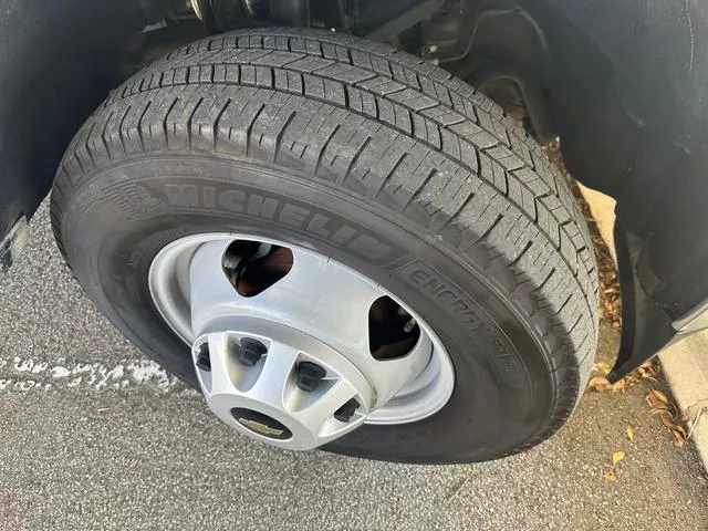 used Other Trucks Chevrolet  for sale, in North Hills, CA Thumbnail 30