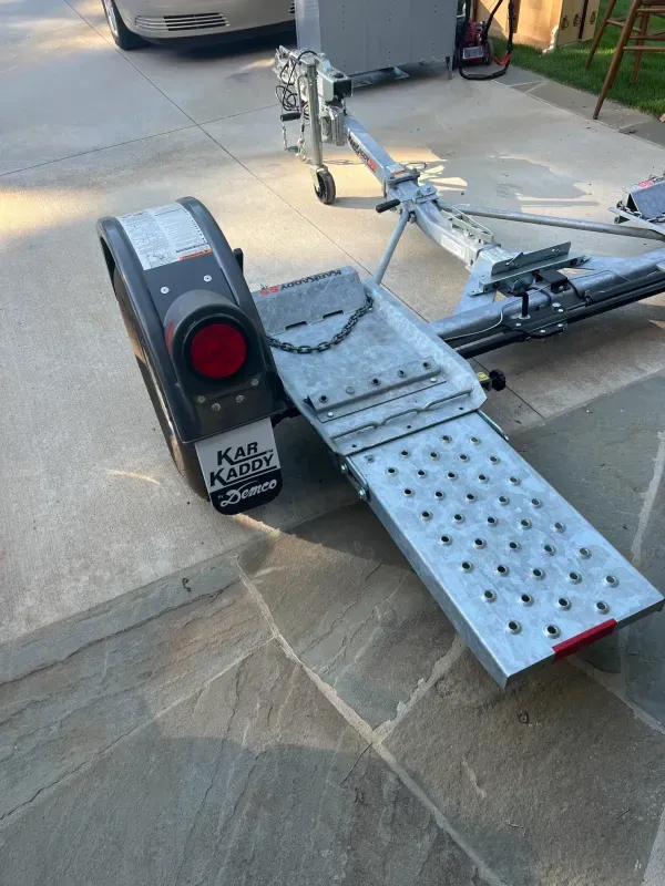 2018 Demco KarKaddy SS Tow Dolly