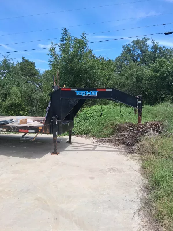 used Utility Trailers Top Hat Trailers  for sale, in Austin, TX Thumbnail 2