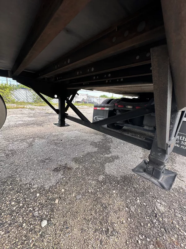used Reefer Semi Trailers Great Dane  for sale, in Hollywood, FL Thumbnail 2
