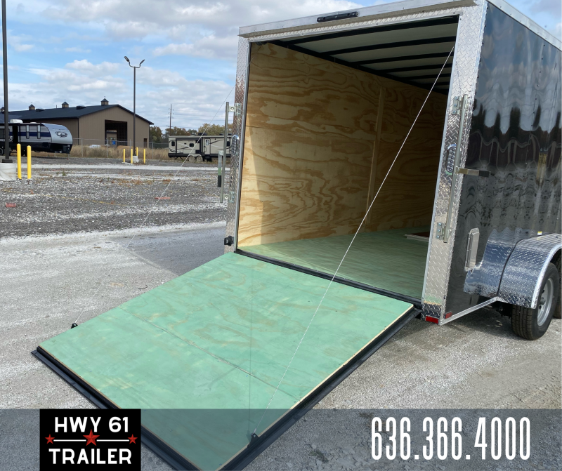 new Cargo (Enclosed) Trailers Arising  for sale, in Moscow Mills, MO Thumbnail 2
