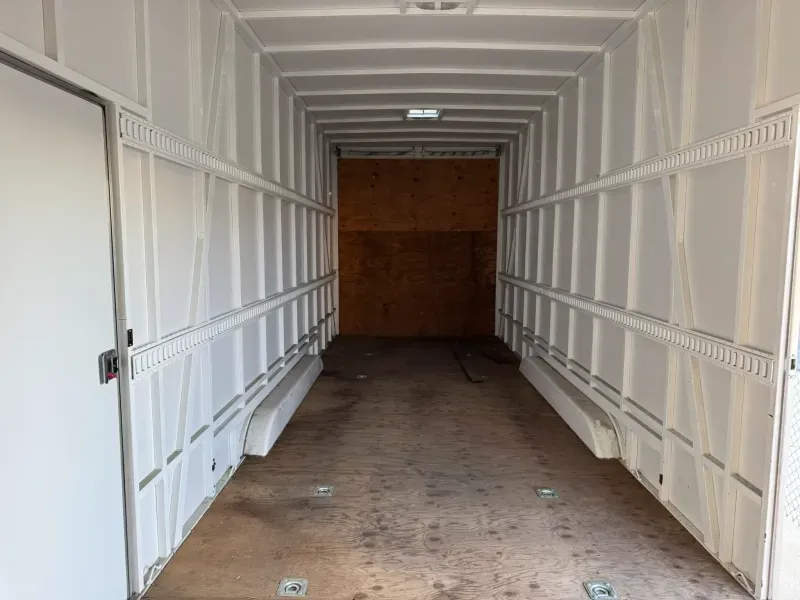 used Cargo (Enclosed) Trailers Universal Trailers  for sale, in Van Nuys, CA Thumbnail 8