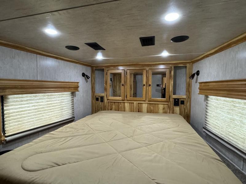 new Cargo (Enclosed) Trailers Sundowner Trailers  for sale, in Arthur, IL Thumbnail 26