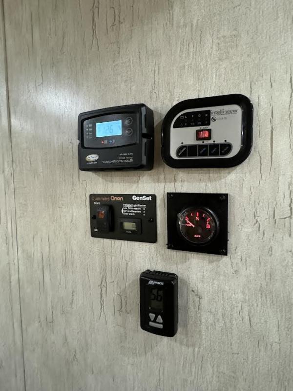 new Cargo (Enclosed) Trailers Sundowner Trailers  for sale, in Arthur, IL Thumbnail 29