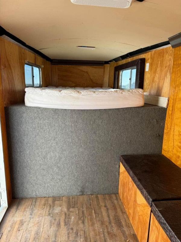 used Horse Trailers Elite Trailers  for sale, in Arthur, IL Thumbnail 7