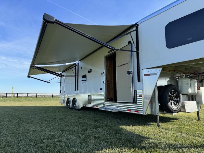 new Cargo (Enclosed) Trailers Sundowner Trailers  for sale, in Arthur, IL Thumbnail 50