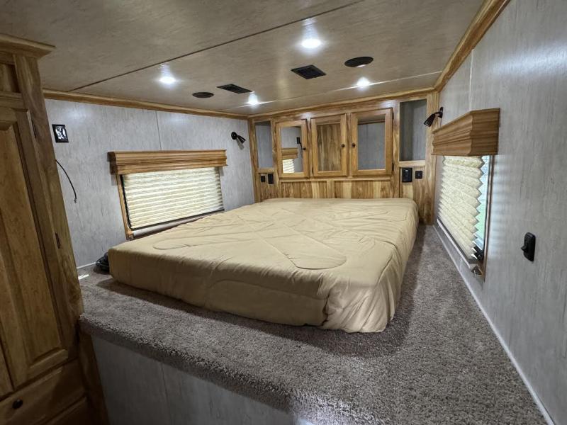 new Cargo (Enclosed) Trailers Sundowner Trailers  for sale, in Arthur, IL Thumbnail 28