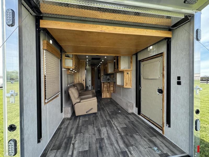 new Cargo (Enclosed) Trailers Sundowner Trailers  for sale, in Arthur, IL Thumbnail 18