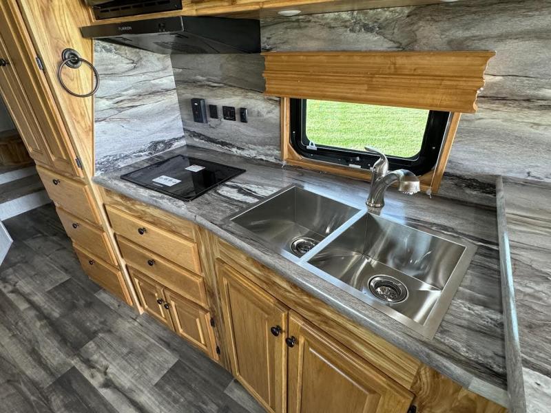 new Cargo (Enclosed) Trailers Sundowner Trailers  for sale, in Arthur, IL Thumbnail 42