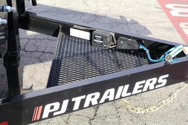 new Equipment / Flatbed Trailers PJ Trailers  for sale, in Ontario, AL Thumbnail 13