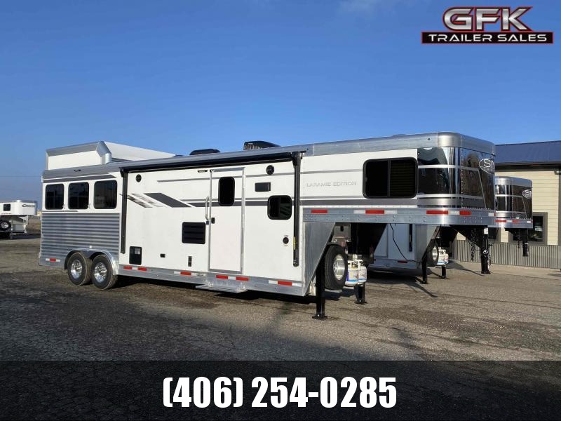 2023 SMC Laramie 3 Horse 11' Living Quarter Trailer 2023 SMC Laramie 3 Horse 11' Living Quarter Trailer