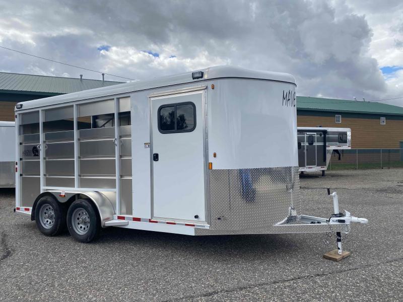 2023 Maverick HS 3 Horse Slant Load Bumper Pull 2023 Maverick HS 3 Horse Slant Load Bumper Pull