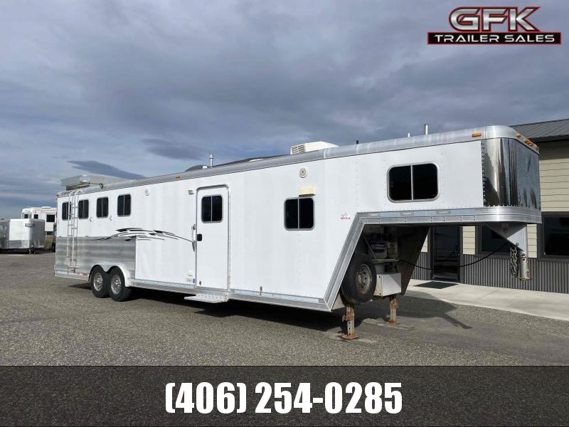 2008 Featherlite 4 Horse 13' Living Quarter Trailer 2008 Featherlite 4 Horse 13' Living Quarter Trailer