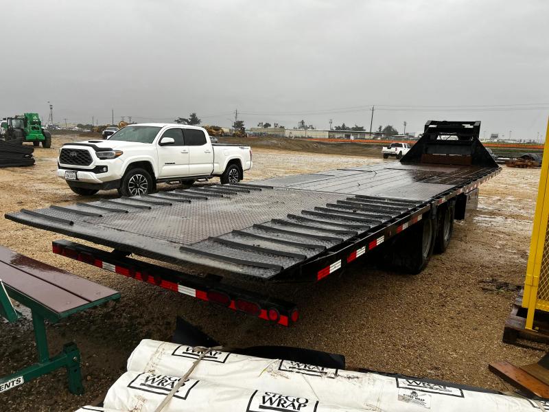 used Equipment / Flatbed Trailers Load Trail  for sale, in Lodi, CA Thumbnail 3