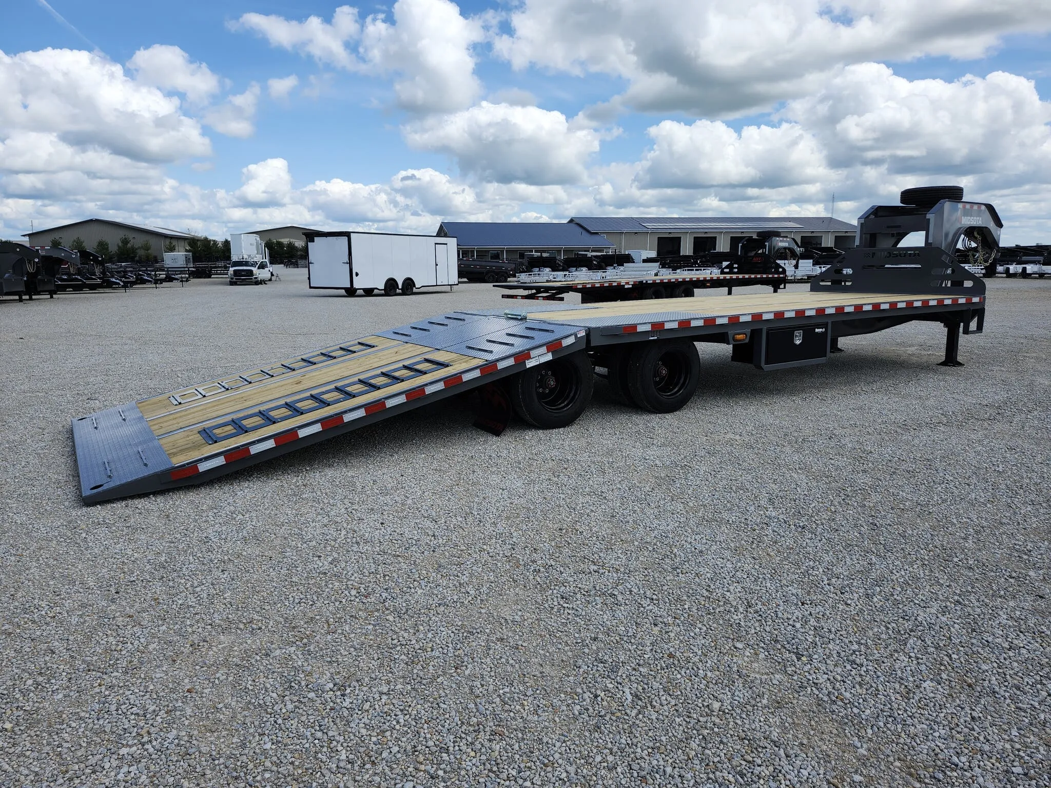 new Equipment / Flatbed Trailers Midsota  for sale, in Arthur, IL Thumbnail 18