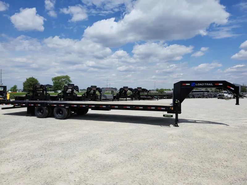 2026 Load Trail 102X34 Gooseneck w/ 12ft Hyd Dovetail / 25.9K GVWR