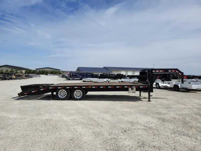 used Equipment / Flatbed Trailers PJ Trailers  for sale, in Arthur, IL Thumbnail 2