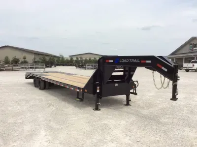 2027 Load Trail 102X32' Gooseneck Trailer / MAX Ramps / 24K GVWR