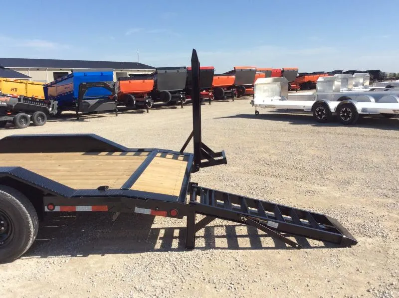 new Equipment / Flatbed Trailers Load Trail  for sale, in Arthur, IL Thumbnail 9