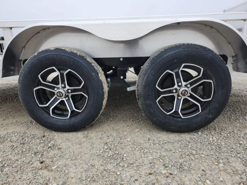 new Utility Trailers Load Trail  for sale, in Arthur, IL Thumbnail 7