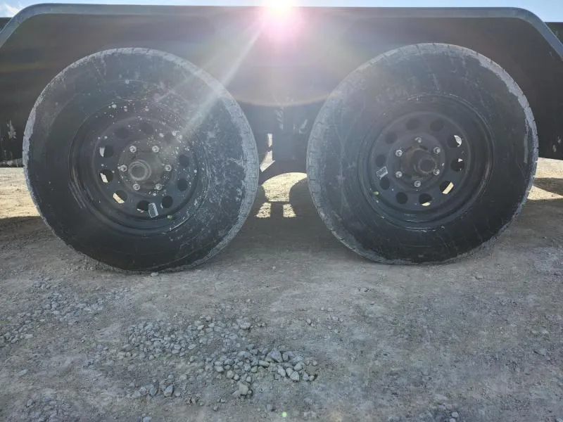 used Utility Trailers Heartland Trailer Mfg  for sale, in Arthur, IL Thumbnail 7