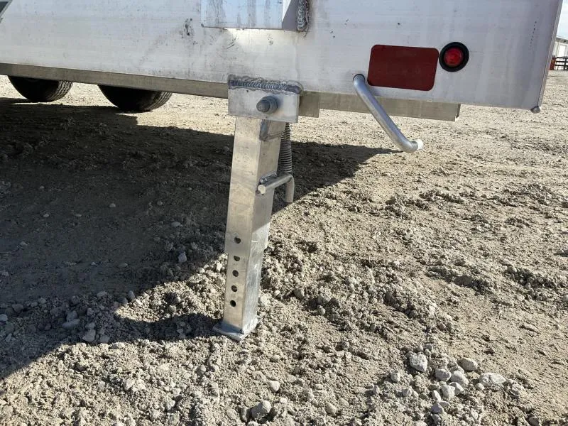 new Equipment / Flatbed Trailers Aluma  for sale, in Arthur, IL Thumbnail 15