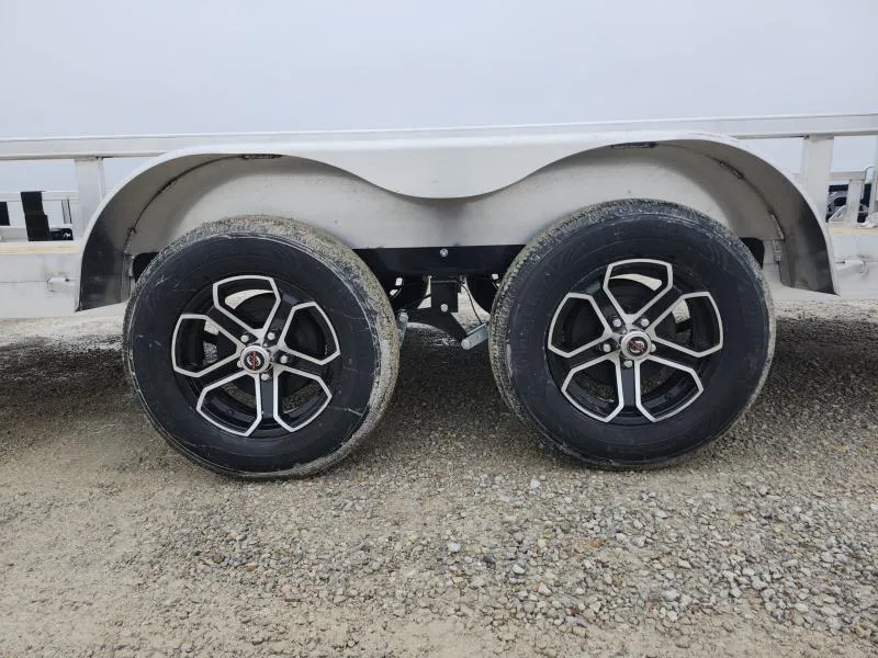 new Utility Trailers Load Trail  for sale, in Arthur, IL Thumbnail 7