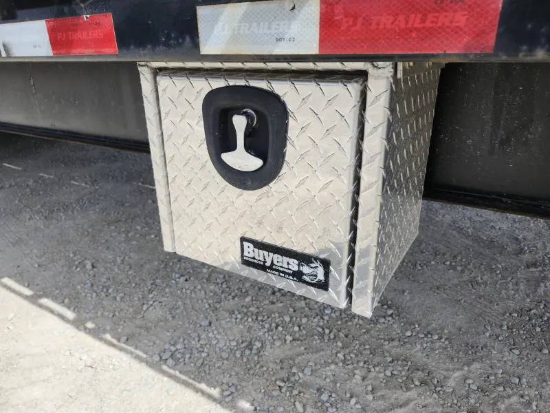 used Equipment / Flatbed Trailers PJ Trailers  for sale, in Arthur, IL Thumbnail 15