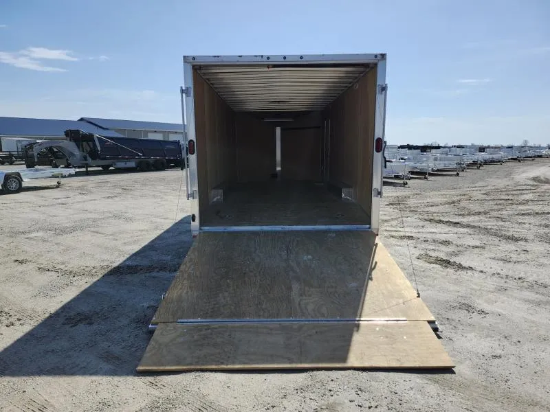 used Cargo (Enclosed) Trailers Lightning Trailers  for sale, in Arthur, IL Thumbnail 12