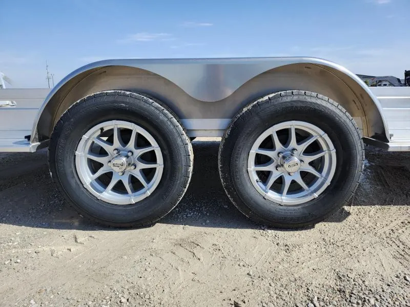 new Utility Trailers Aluma  for sale, in Arthur, IL Thumbnail 9