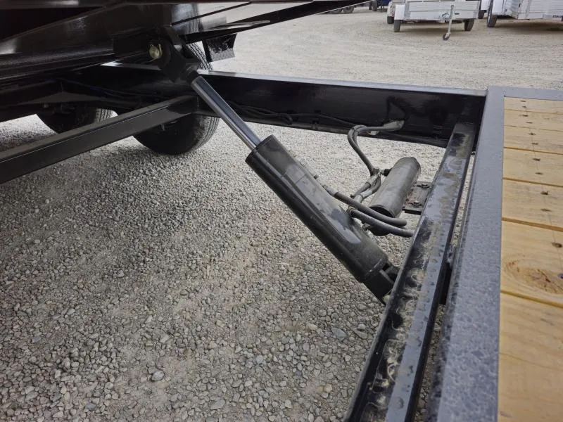 new Tilt Trailers Load Trail  for sale, in Arthur, IL Thumbnail 13