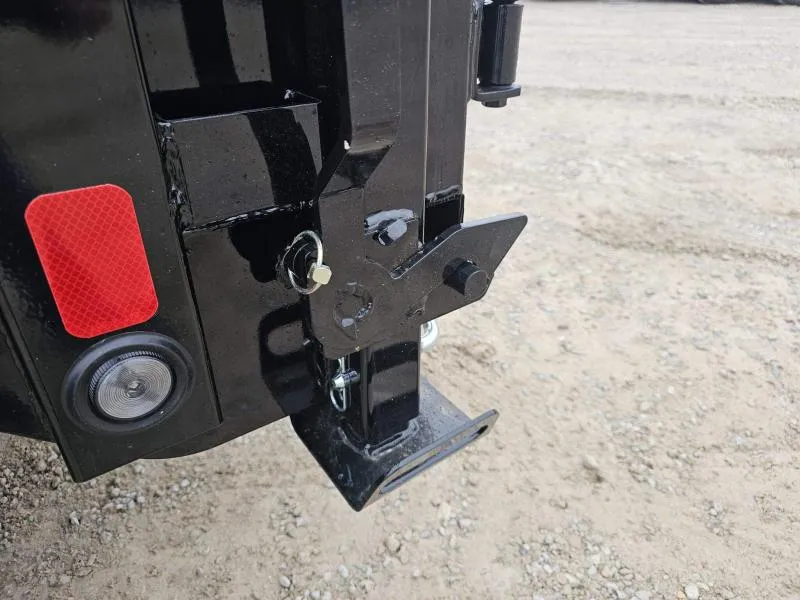 new Equipment / Flatbed Trailers Load Trail  for sale, in Arthur, IL Thumbnail 7