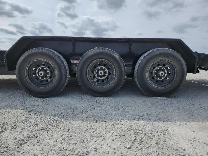 new Equipment / Flatbed Trailers Load Trail  for sale, in Arthur, IL Thumbnail 7